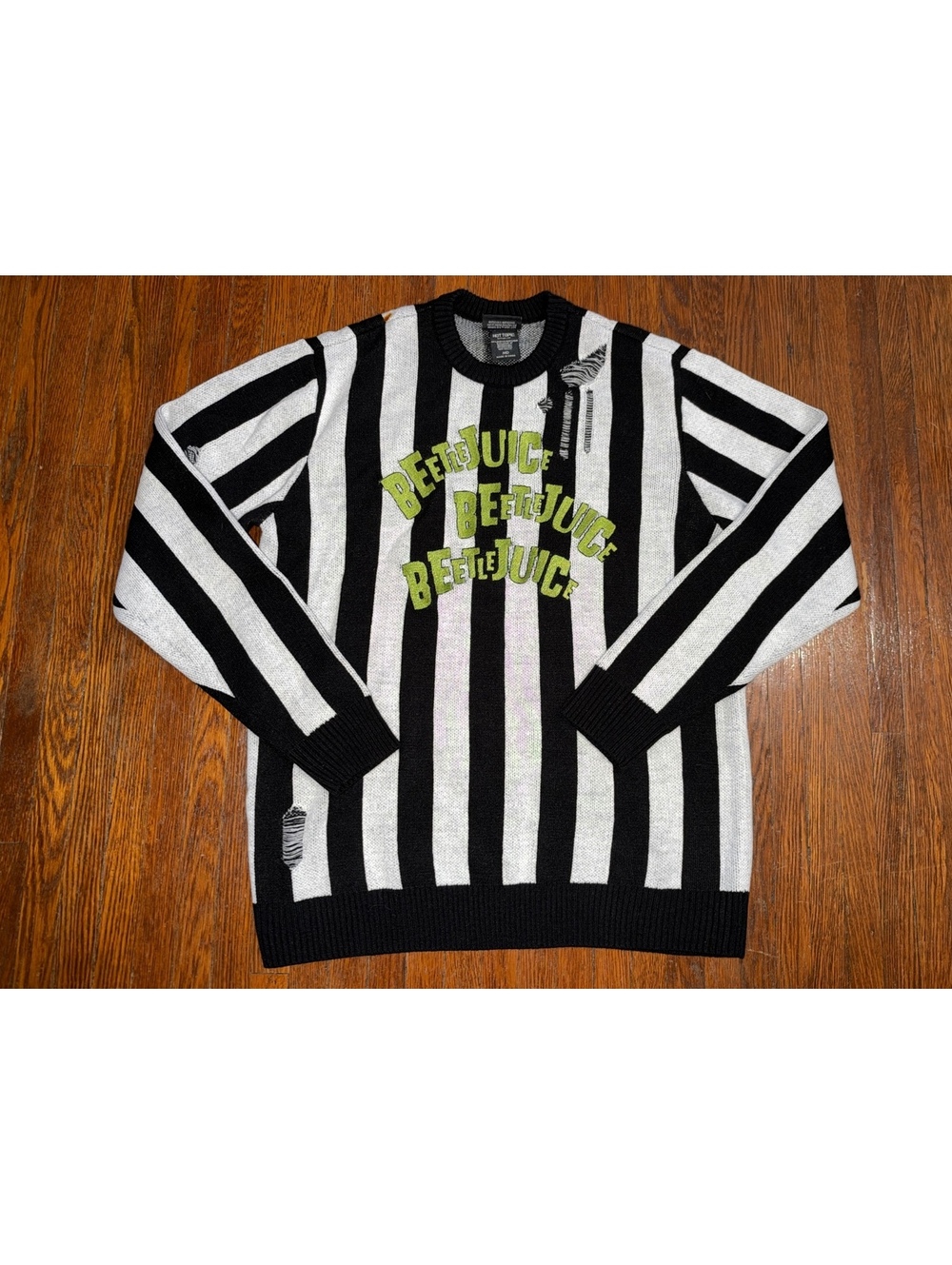 Medium Men’s Distressed Beetlejuice Sweater Halloween Horror